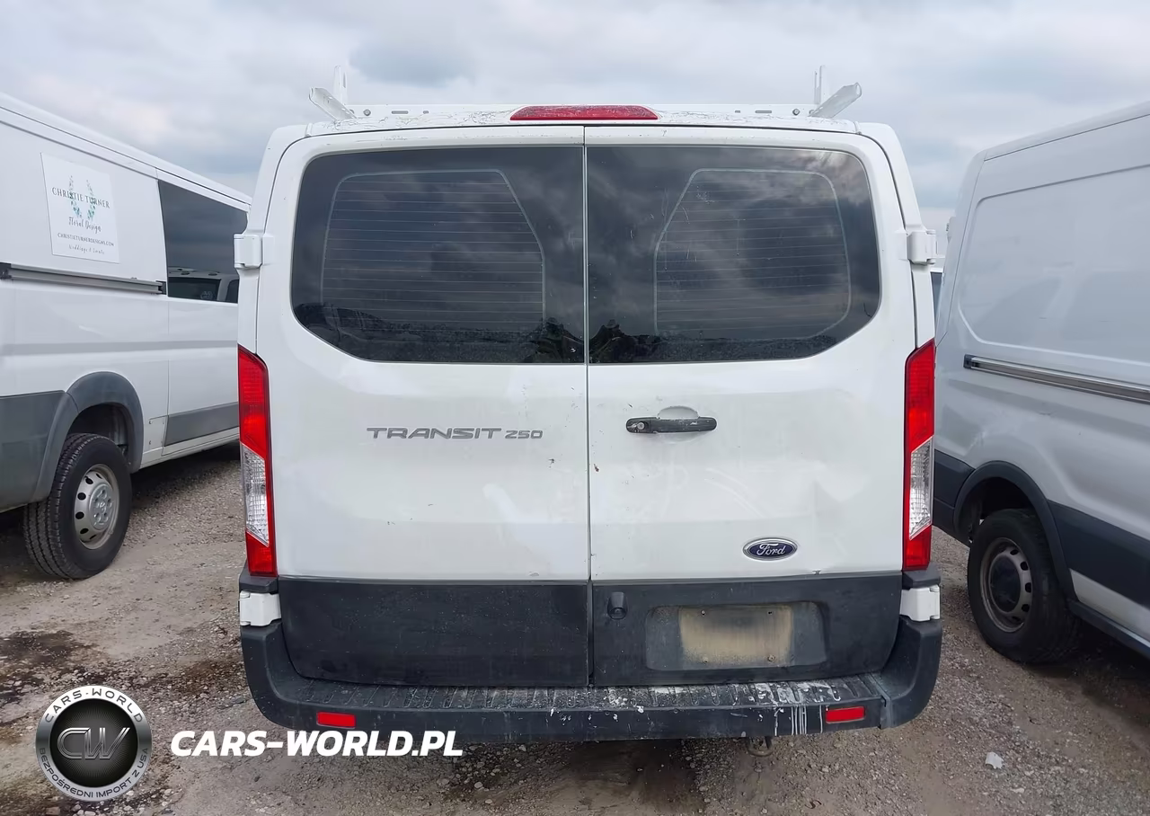 2021 Ford Transit-250 VIN:1FTBR1Y8XMKA26713 - 17