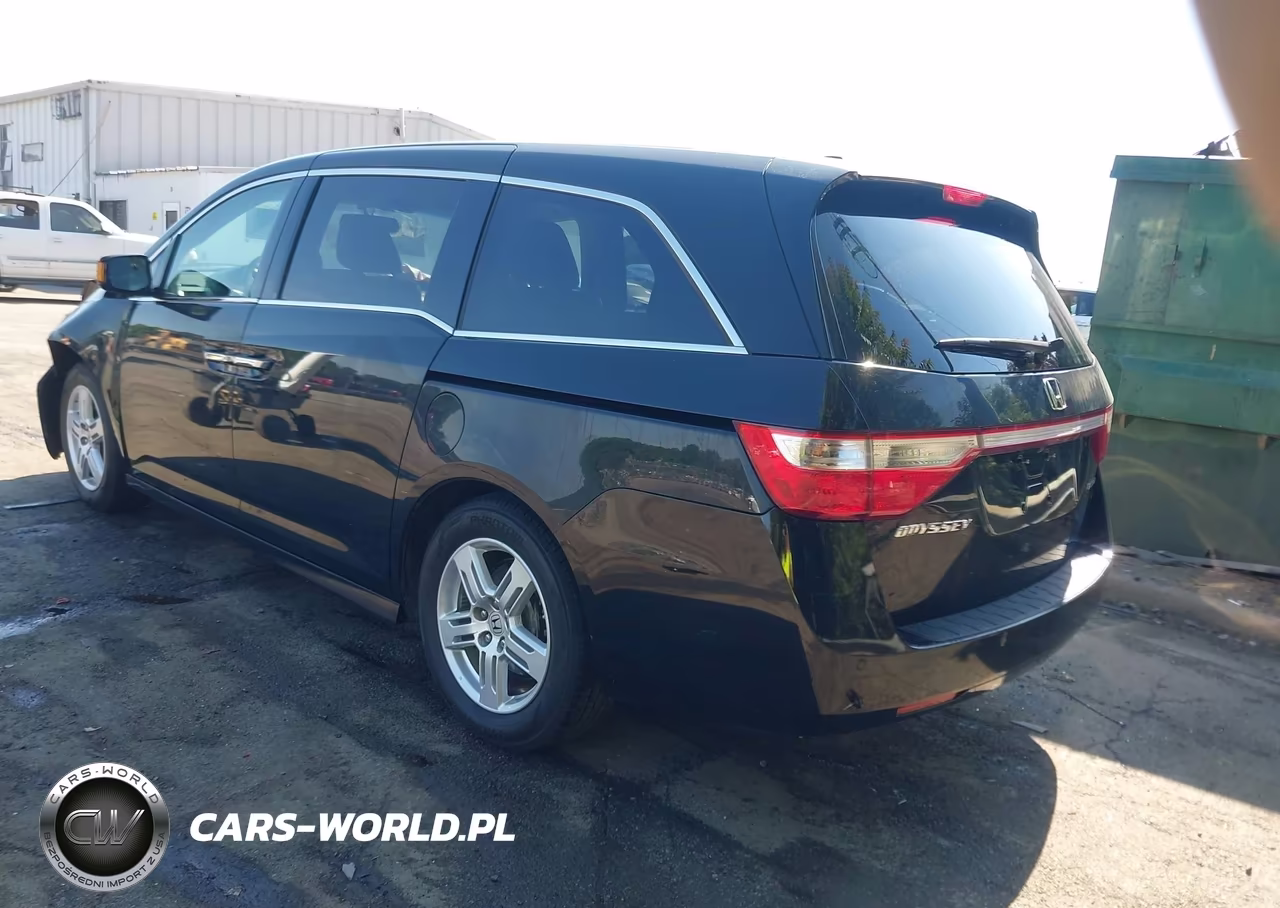 2011 Honda Odyssey Touring-Touring Elite VIN:5FNRL5H93BB041855 - 3