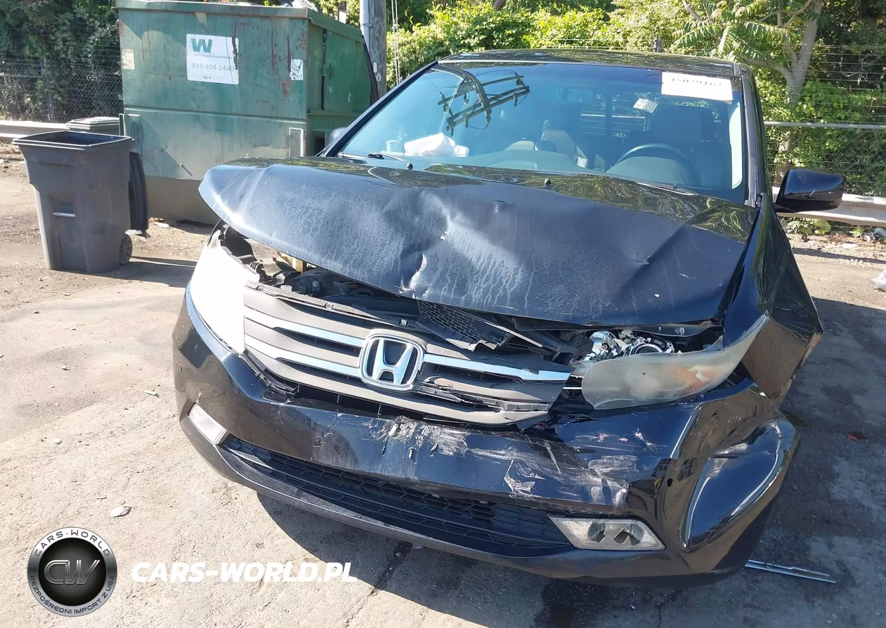 2011 Honda Odyssey Touring-Touring Elite VIN:5FNRL5H93BB041855 - 6