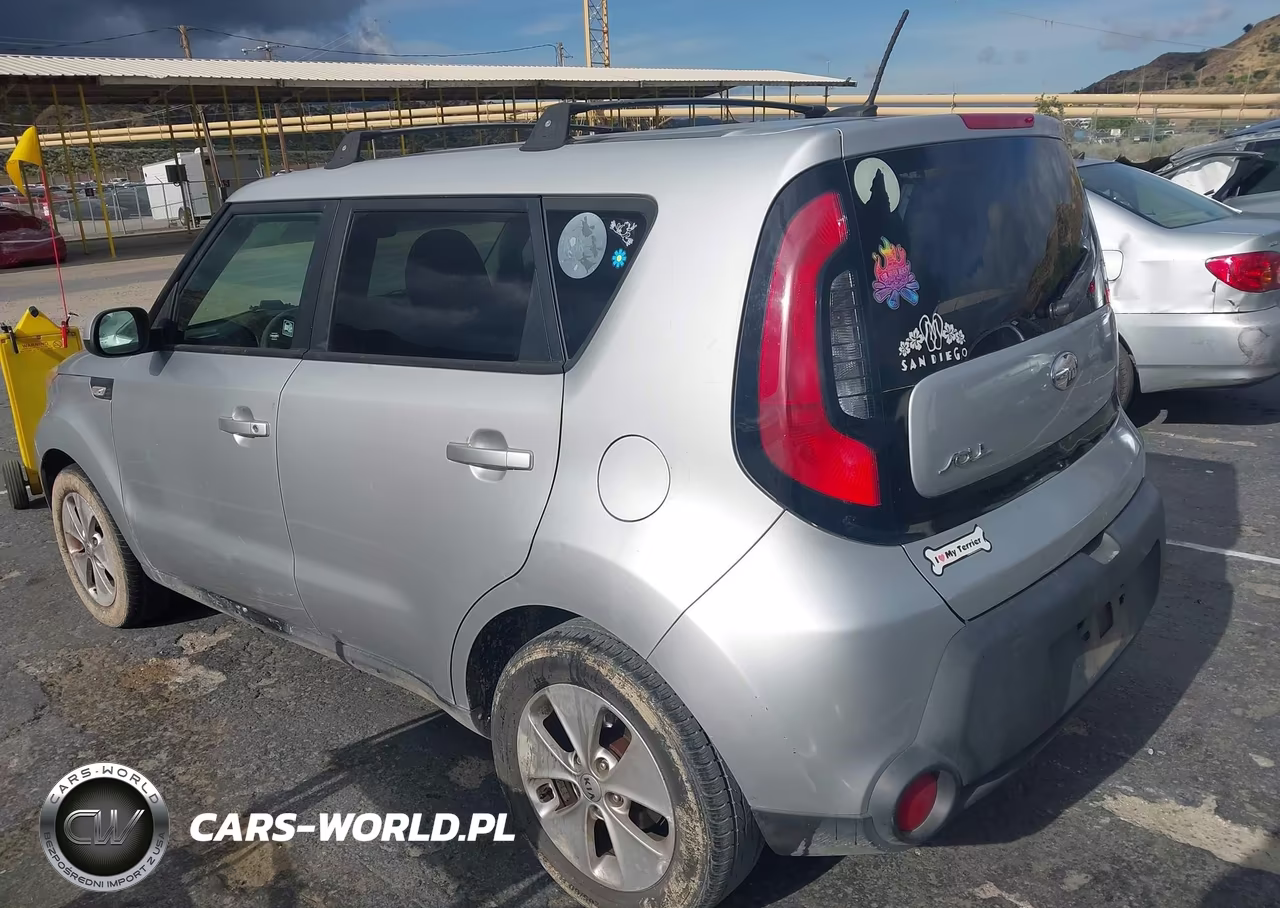 2014 Kia Soul VIN:KNDJN2A21E7724098 - 3