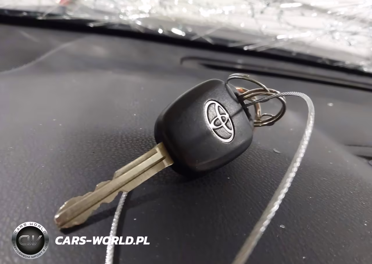 2015 Toyota Highlander Le V6 VIN:5TDBKRFH6FS142265 - 11