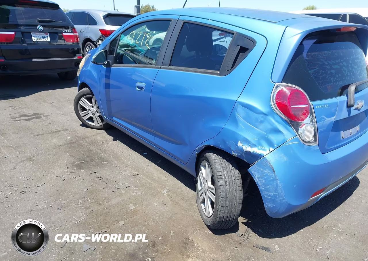 2013 Chevrolet Spark Ls Auto VIN:KL8CB6S92DC570861 - 3