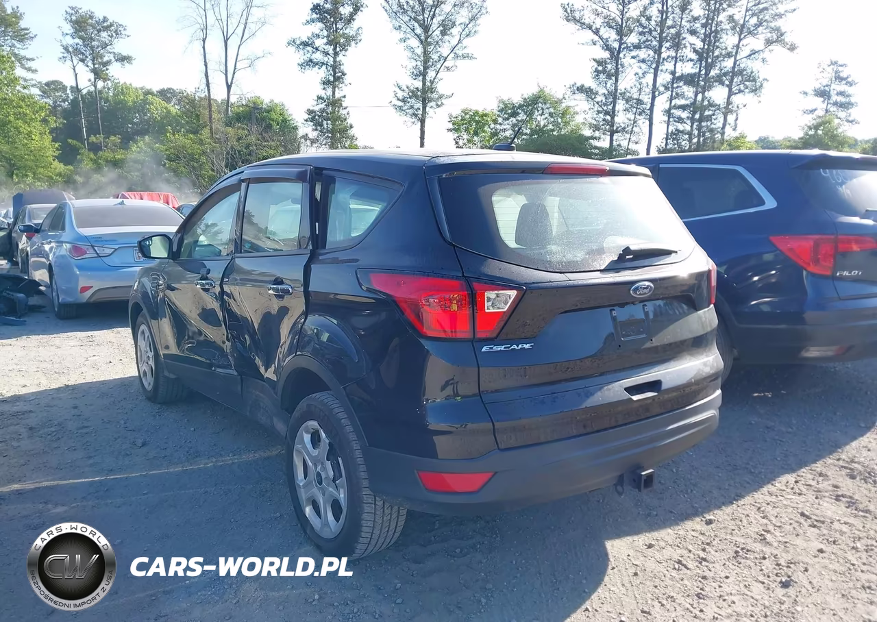 2019 Ford Escape S VIN:1FMCU0F70KUA23064 - 3