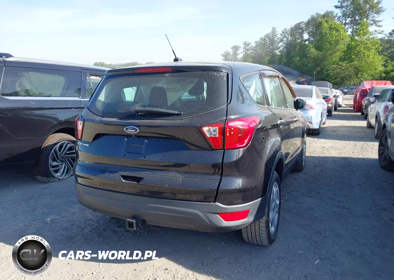 2019 Ford Escape S VIN:1FMCU0F70KUA23064 - 4