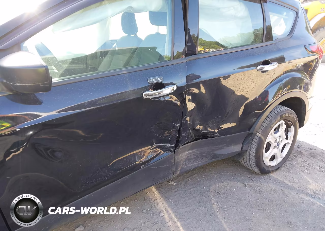 2019 Ford Escape S VIN:1FMCU0F70KUA23064 - 6