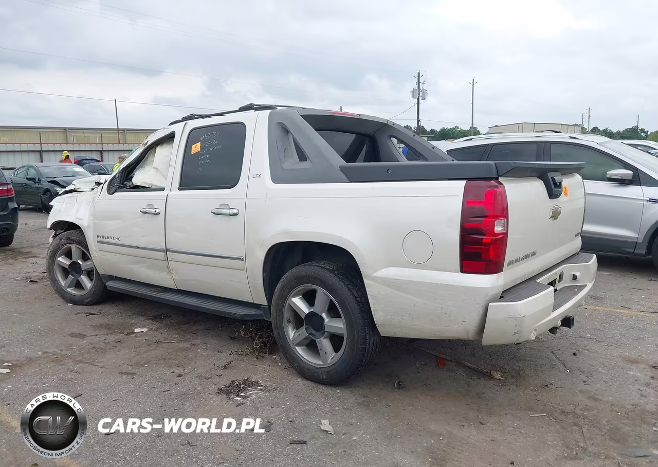 2011 Chevrolet Avalanche 1500 Ltz VIN:3GNMCGE01BG114962 - 14