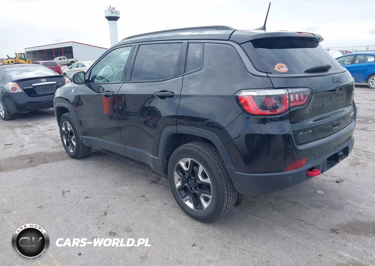 2017 Jeep New Compass Trailhawk 4X4 VIN:3C4NJDDB2HT681718 - 3