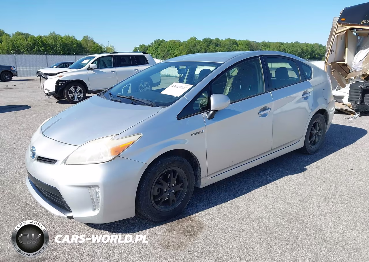 2012 Toyota Prius Two VIN:JTDKN3DU8C5421318 - 2
