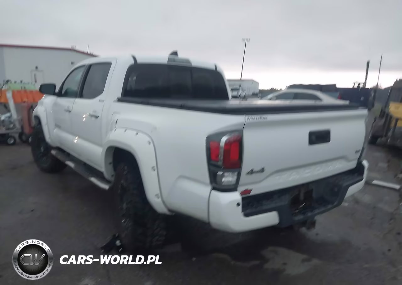 2022 Toyota Tacoma Limited VIN:3TMGZ5AN2NM481577 - 3