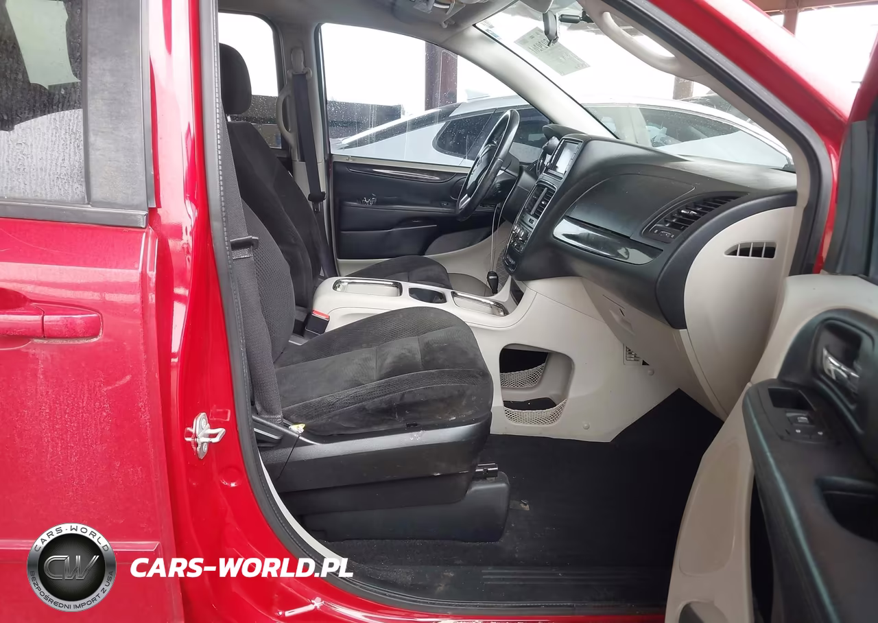 2015 Dodge Grand Caravan Sxt VIN:2C4RDGCG5FR744818 - 5