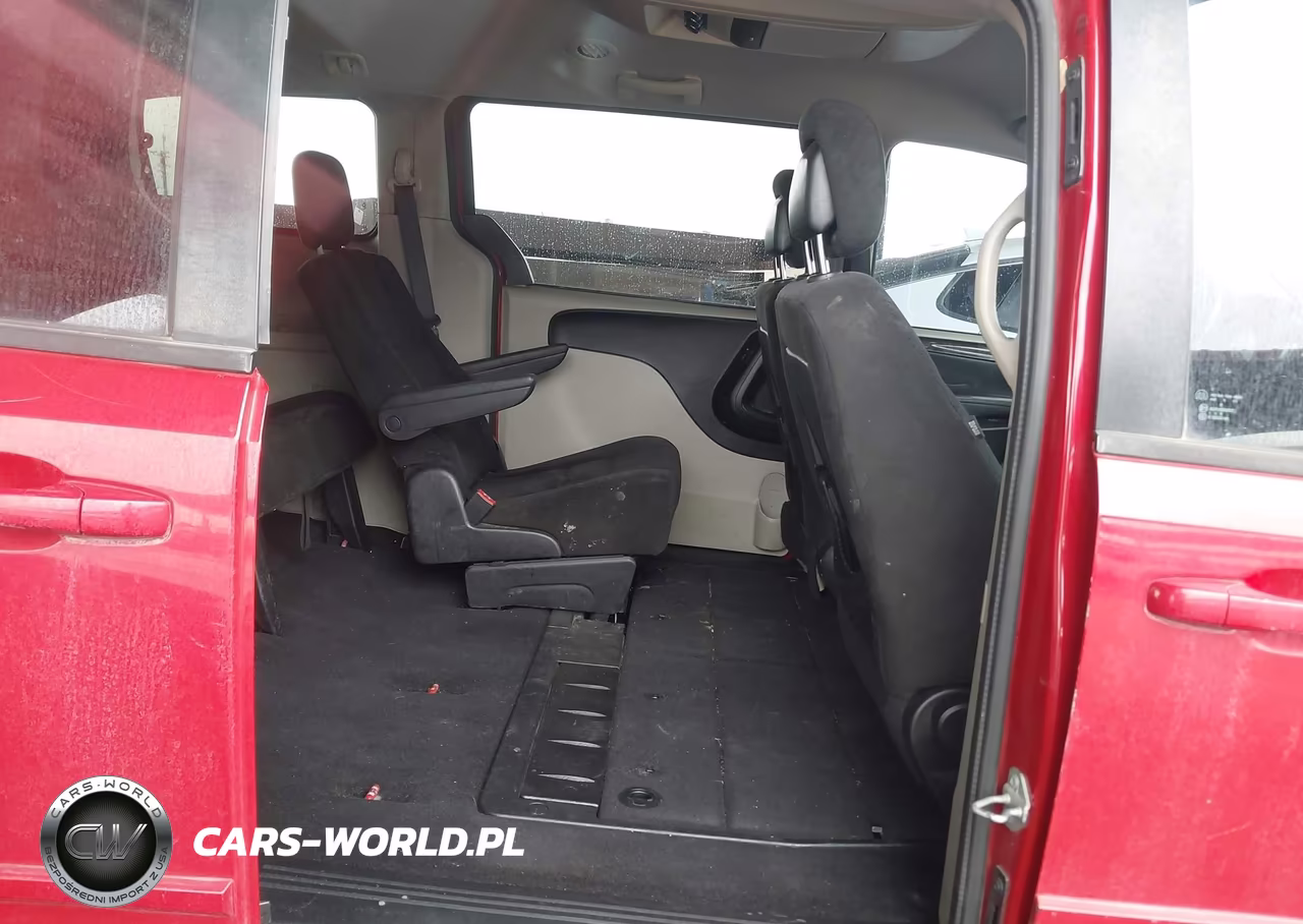 2015 Dodge Grand Caravan Sxt VIN:2C4RDGCG5FR744818 - 8