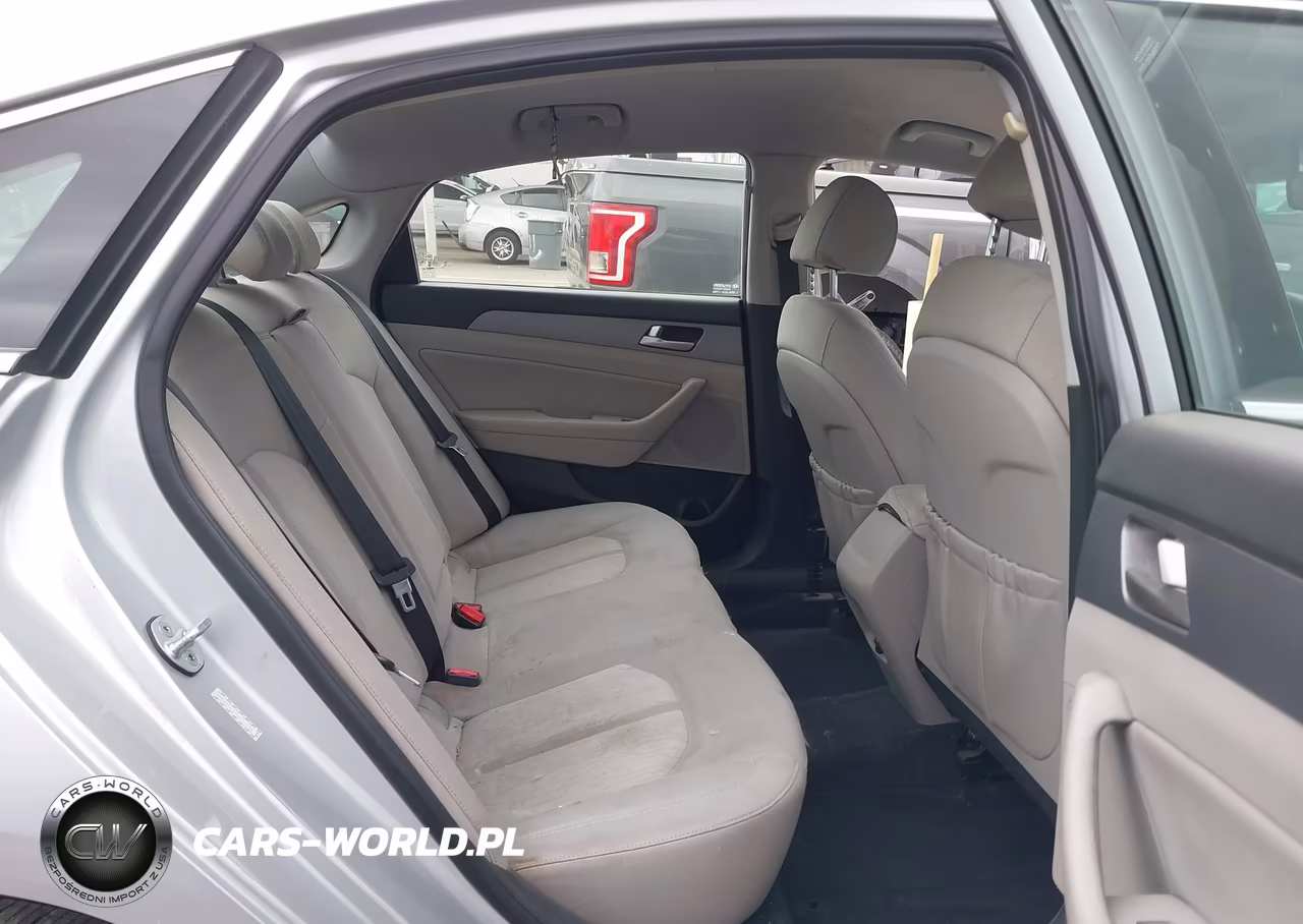 2019 Hyundai Sonata Hybrid Se VIN:KMHE24L3XKA091056 - 8