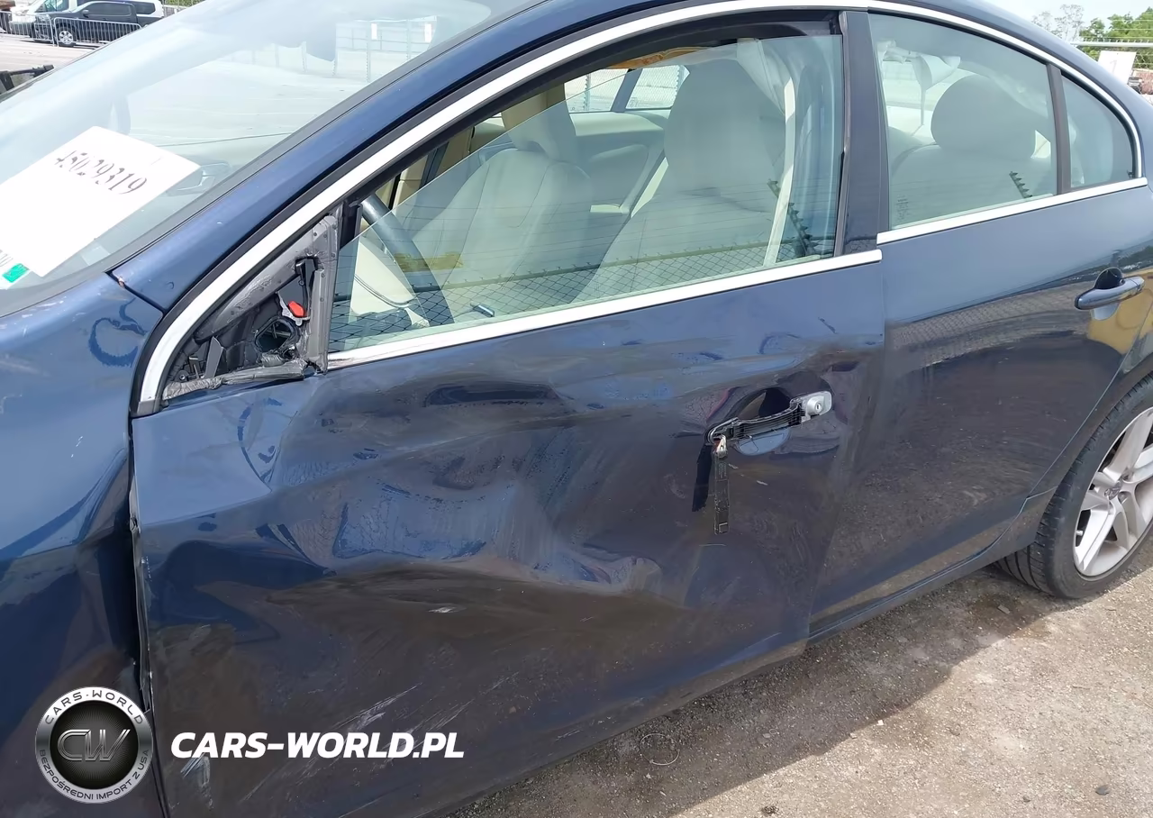 2015 Volvo S60 T5 Platinum VIN:YV140MFMXF1344323 - 6