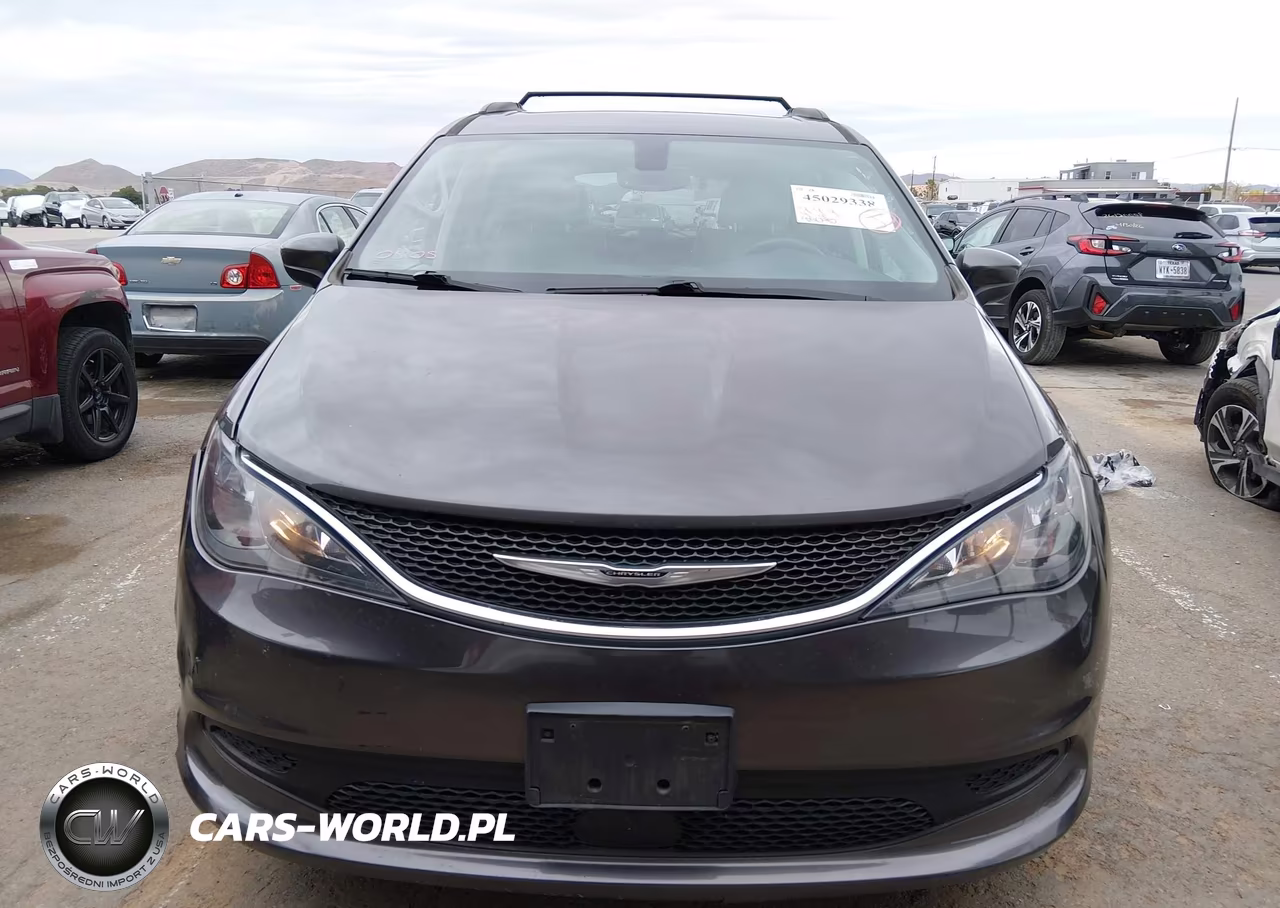 2021 Chrysler Voyager Lxi VIN:2C4RC1DG7MR538413 - 12