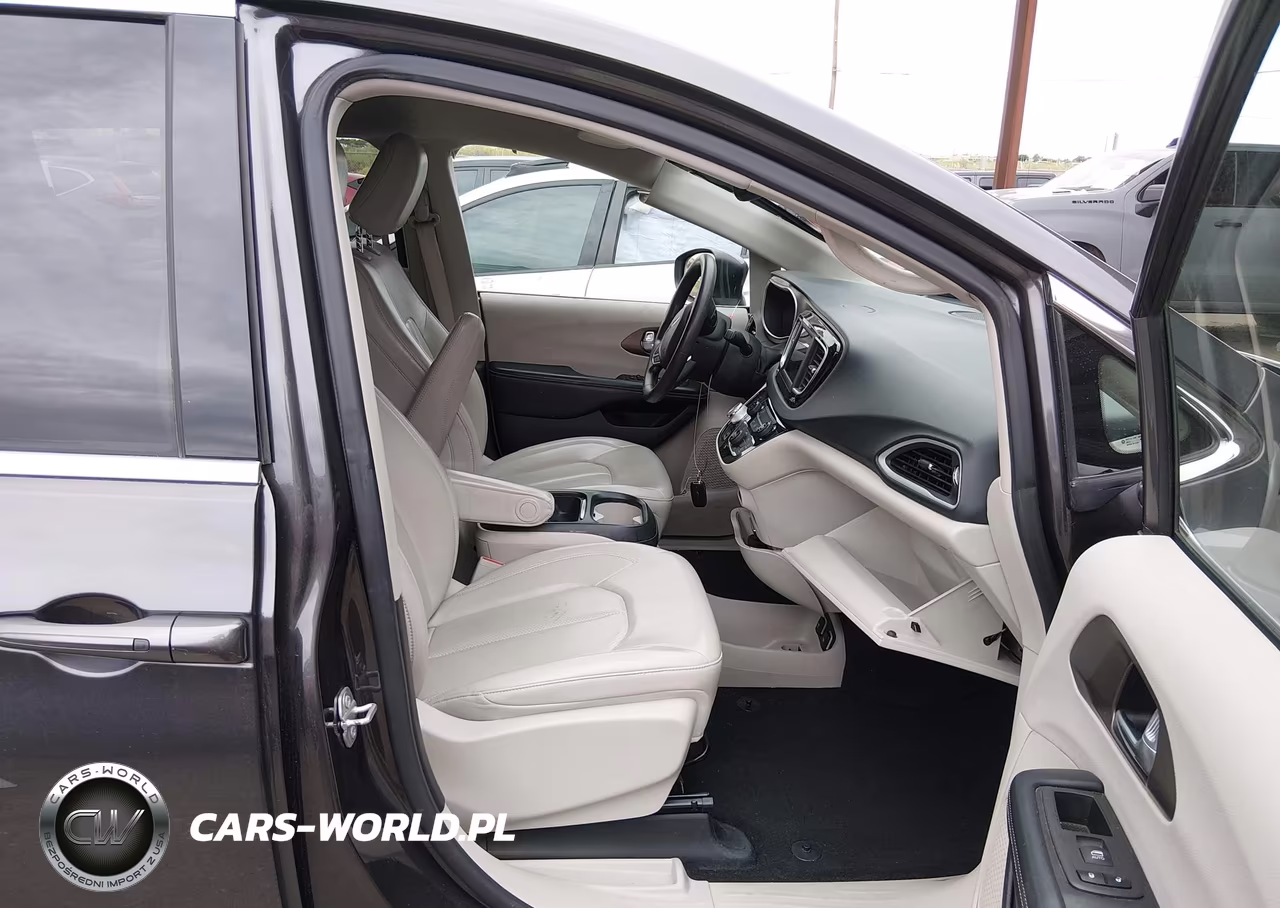 2021 Chrysler Voyager Lxi VIN:2C4RC1DG7MR538413 - 5