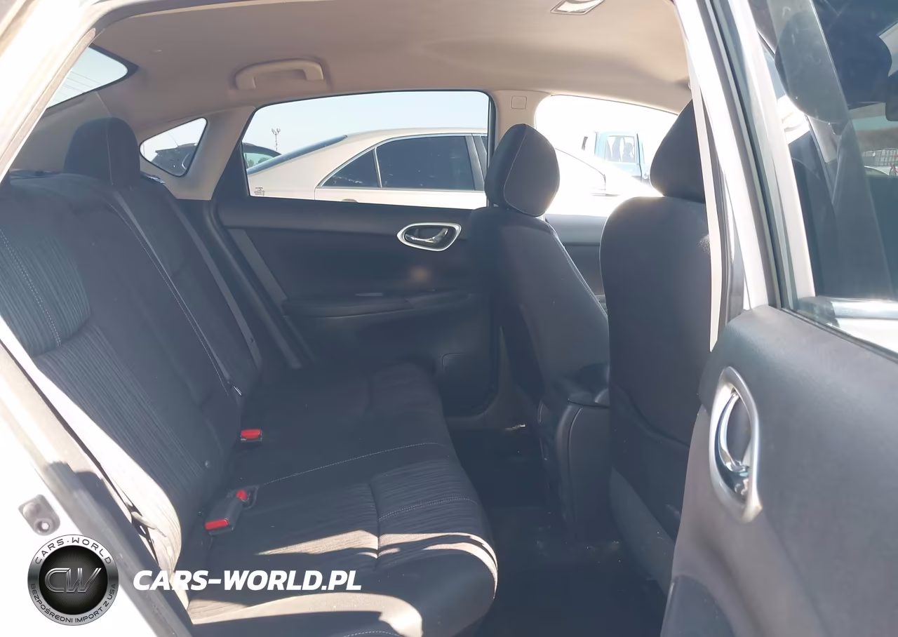 2018 Nissan Sentra Sv VIN:3N1AB7AP2JL640124 - 8