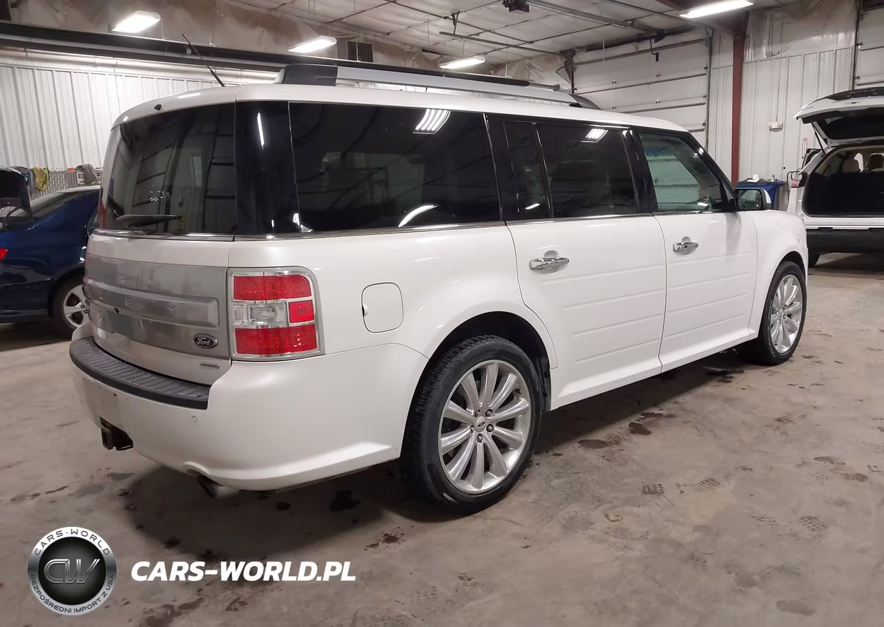 2017 Ford Flex Limited VIN:2FMHK6DT7HBA13841 - 4
