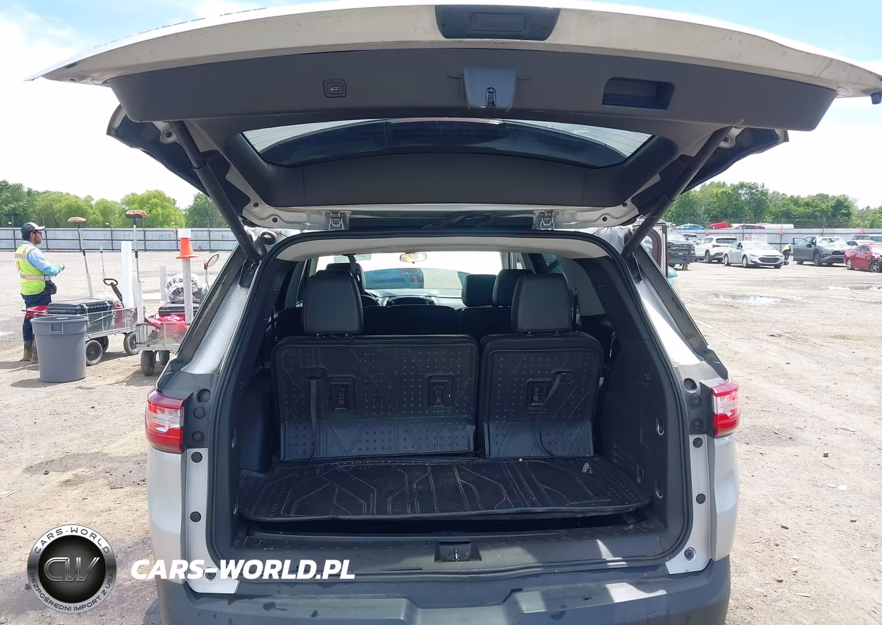 2019 Chevrolet Traverse 3Lt VIN:1GNEVHKW1KJ271872 - 18
