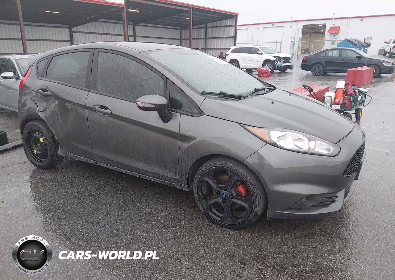 2018 Ford Fiesta St – zdjęcie 1 z 17