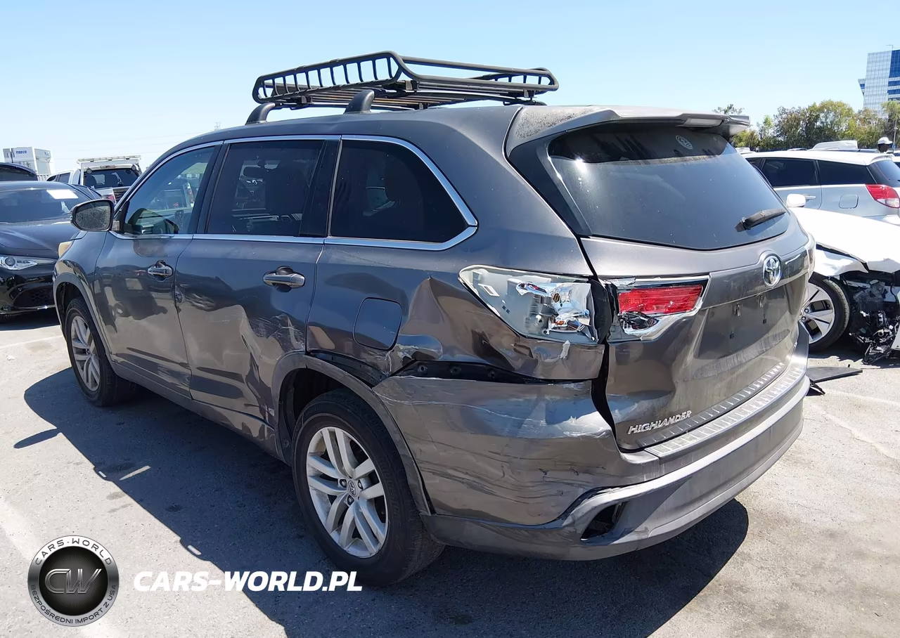 2015 Toyota Highlander Le VIN:5TDZARFH7FS013906 - 3