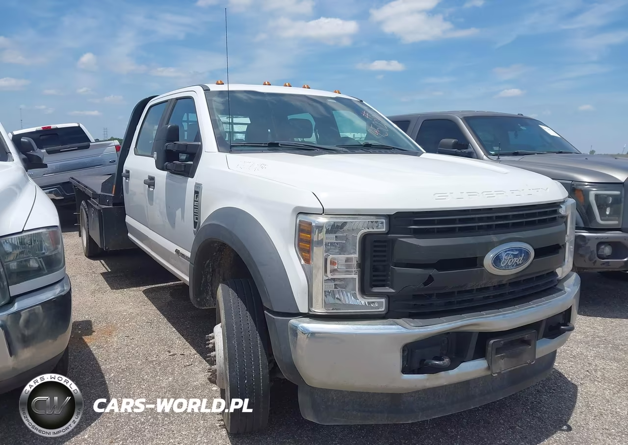 2019 Ford F-550 Chassis Xl