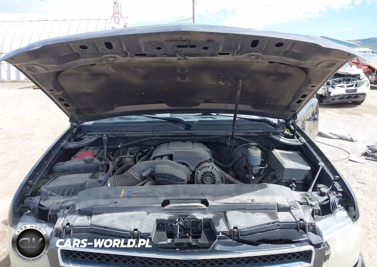 2010 Chevrolet Suburban 1500 Lt1 VIN:1GNUKJE36AR231316 - 10