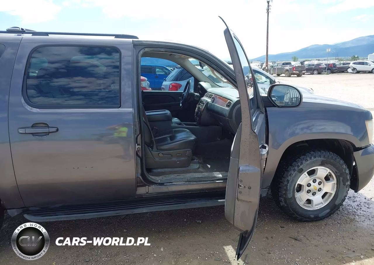 2010 Chevrolet Suburban 1500 Lt1 VIN:1GNUKJE36AR231316 - 5
