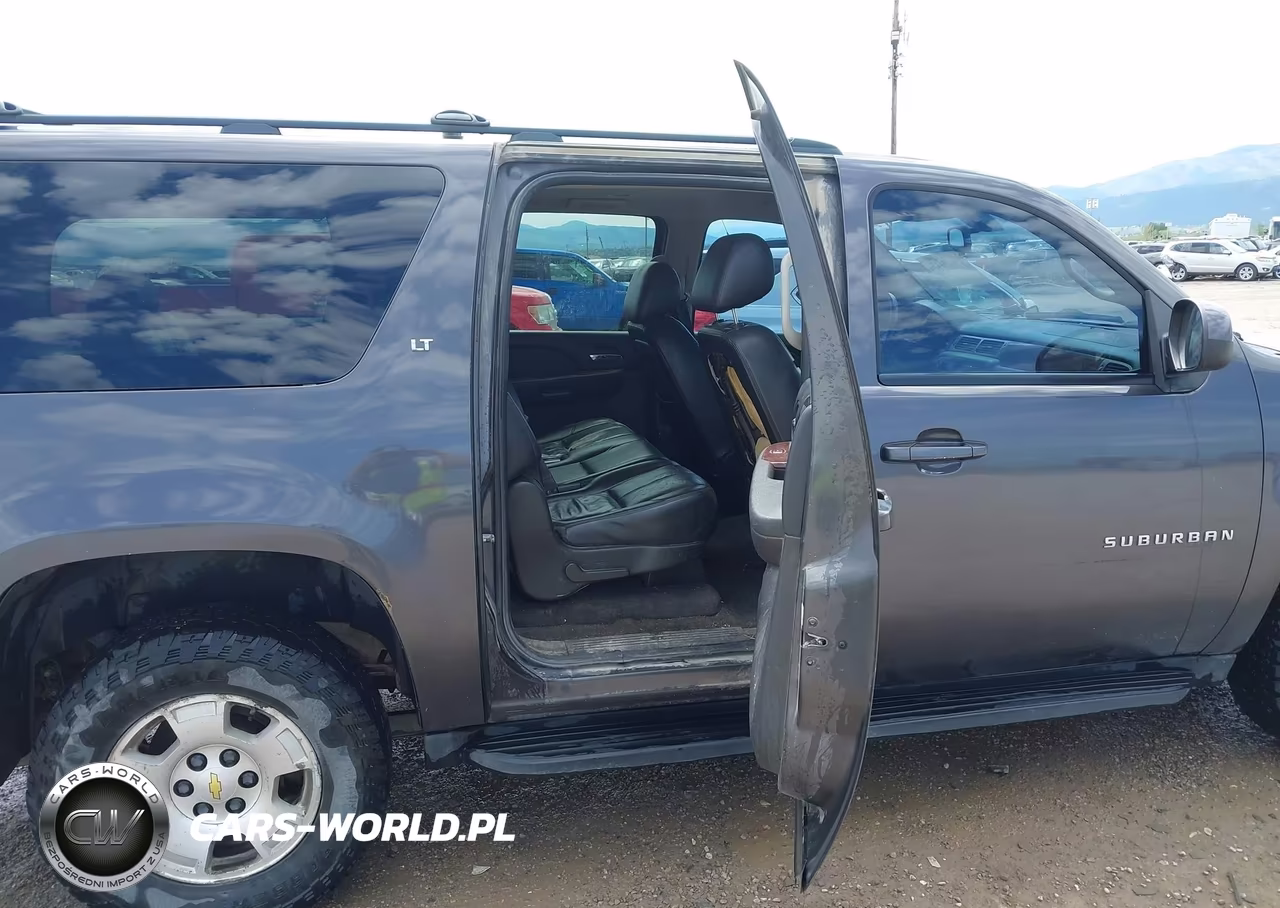 2010 Chevrolet Suburban 1500 Lt1 VIN:1GNUKJE36AR231316 - 8