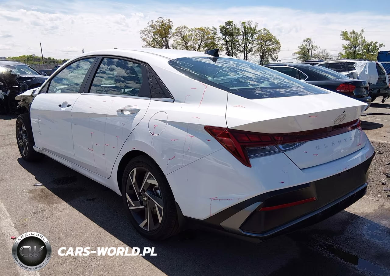 2025 Hyundai Elantra Sel Convenience VIN:KMHLS4DG4SU070422 - 3