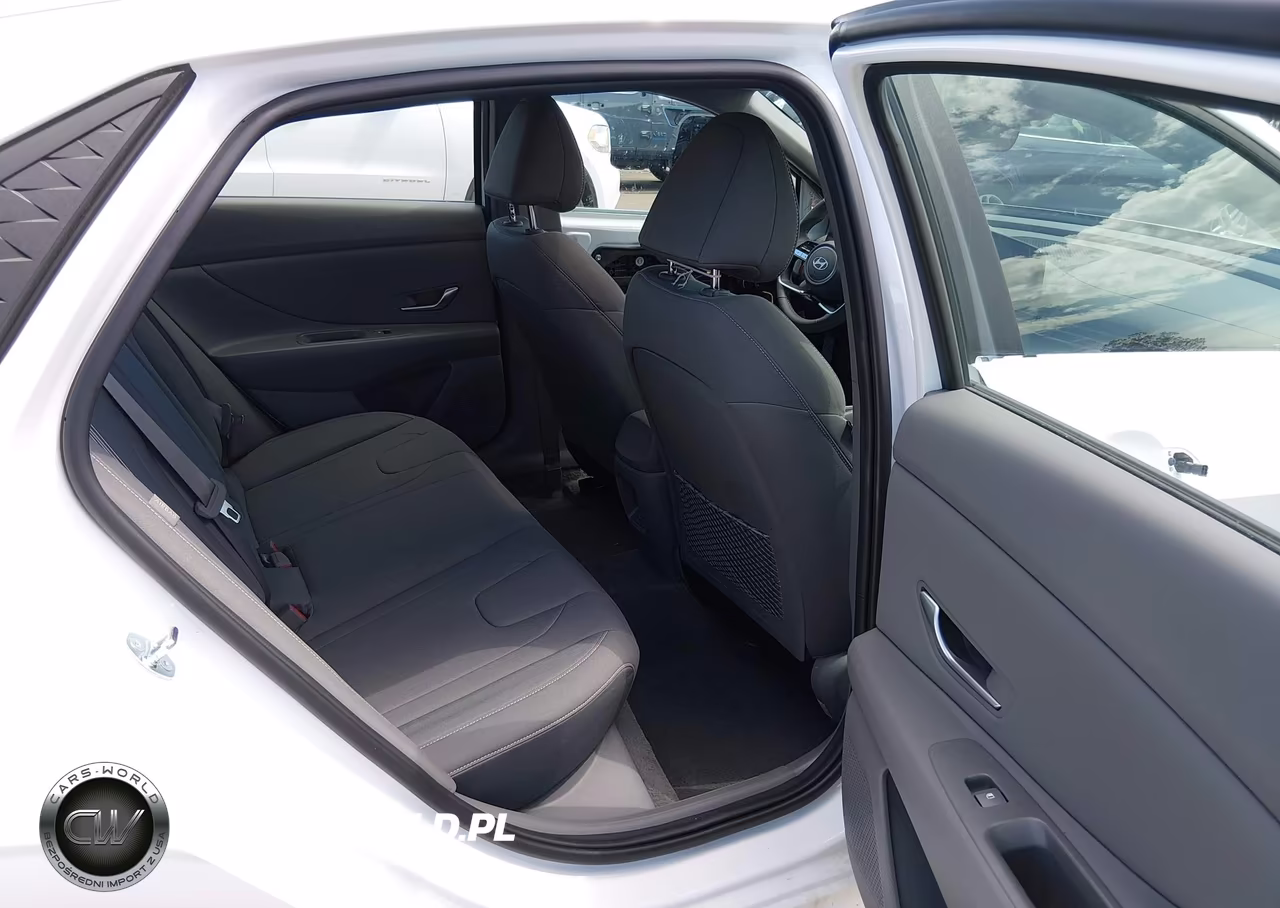 2025 Hyundai Elantra Sel Convenience VIN:KMHLS4DG4SU070422 - 8
