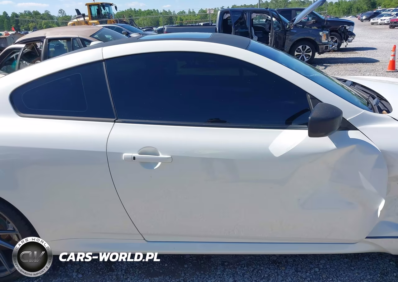 2014 Infiniti Q60 Sport VIN:JN1CV6EKXEM113596 - 13