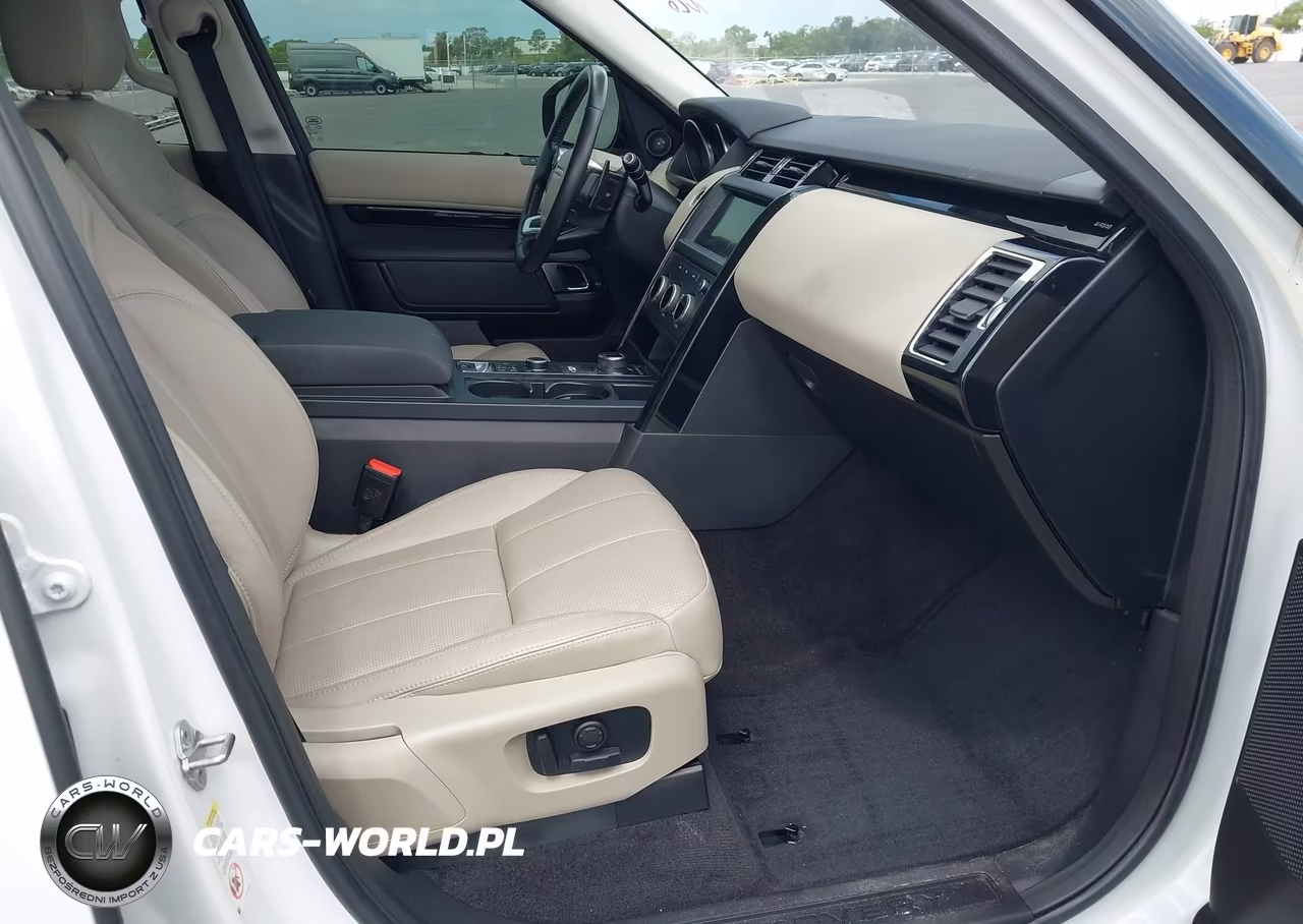 2018 Land Rover Discovery Se VIN:SALRG2RV3JA063286 - 5