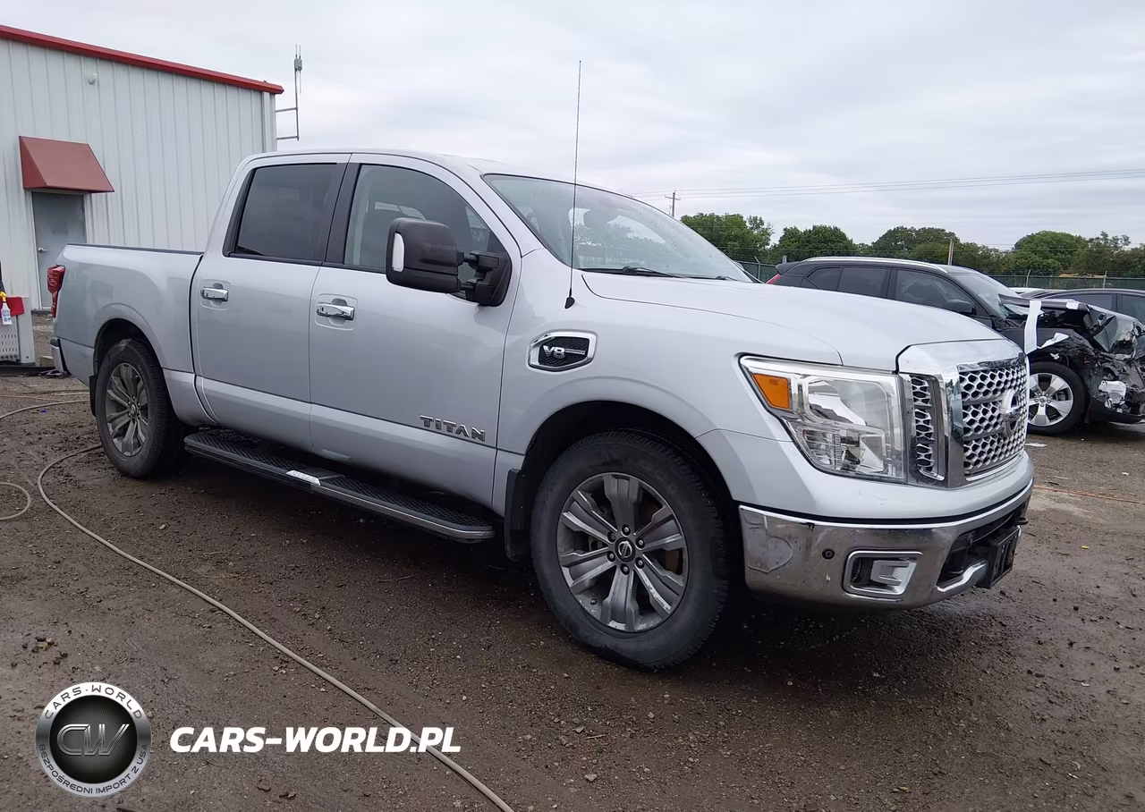 2017 Nissan Titan Sv