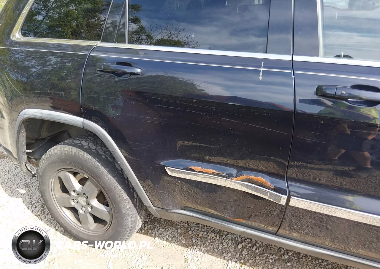 2011 Jeep Grand Cherokee Laredo VIN:1J4RR4GG6BC529696 - 12