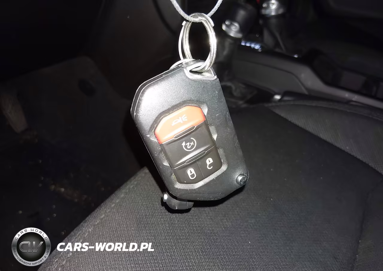 2023 Jeep Wrangler 4-Door Sport S 4X4 VIN:1C4HJXDN7PW595757 - 11