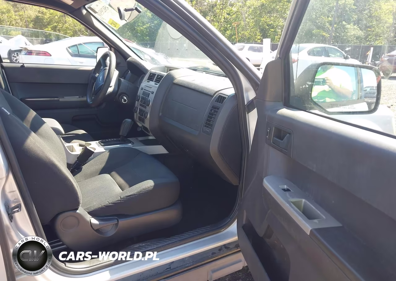 2008 Ford Escape Xlt VIN:1FMCU03Z68KD29843 - 5