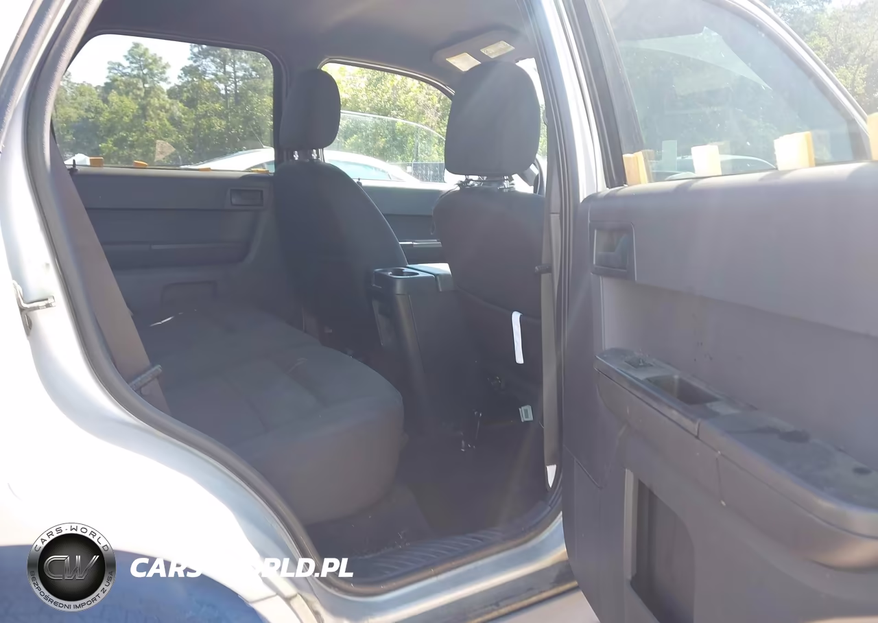 2008 Ford Escape Xlt VIN:1FMCU03Z68KD29843 - 8