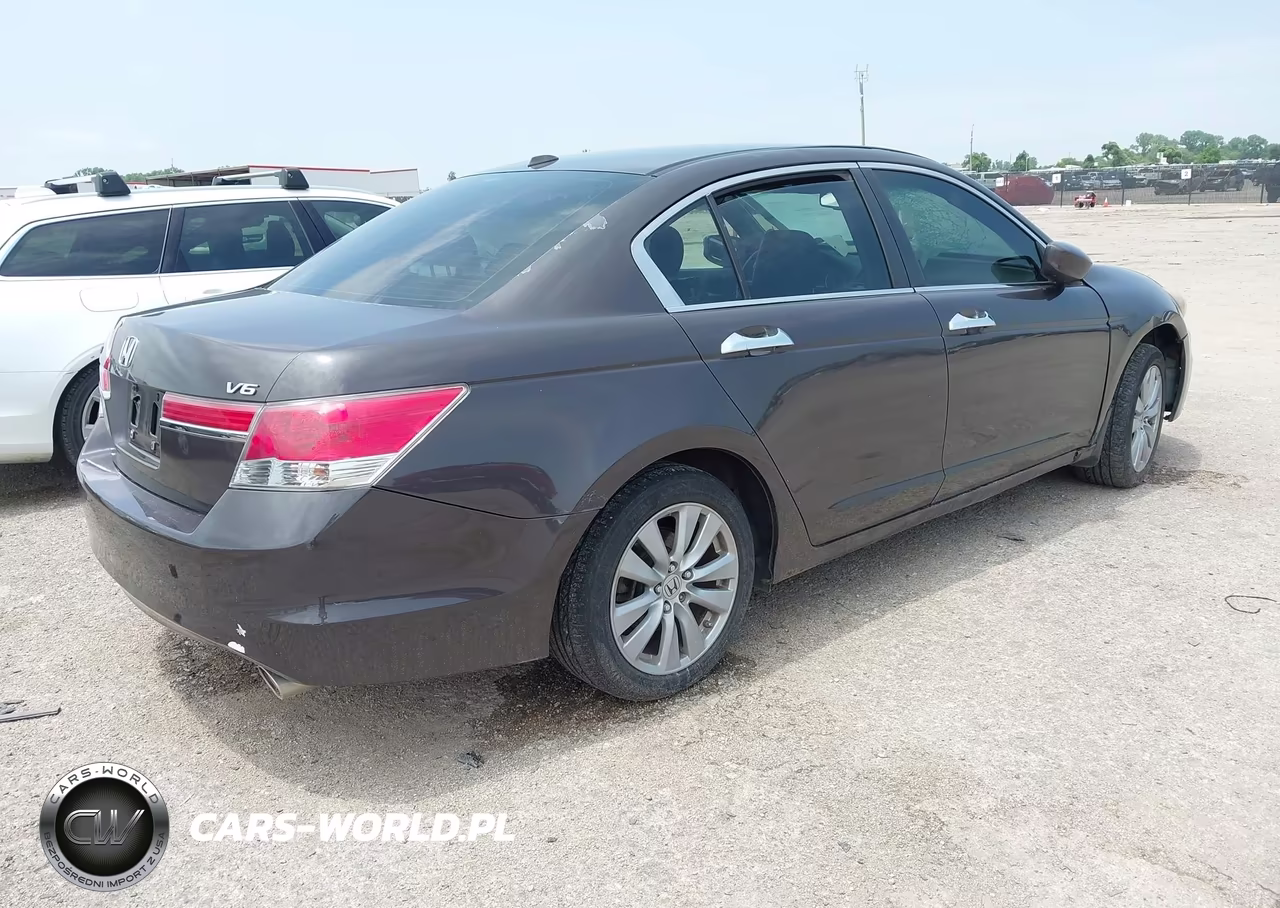 2011 Honda Accord 3.5 Ex-L VIN:1HGCP3F82BA800188 - 4