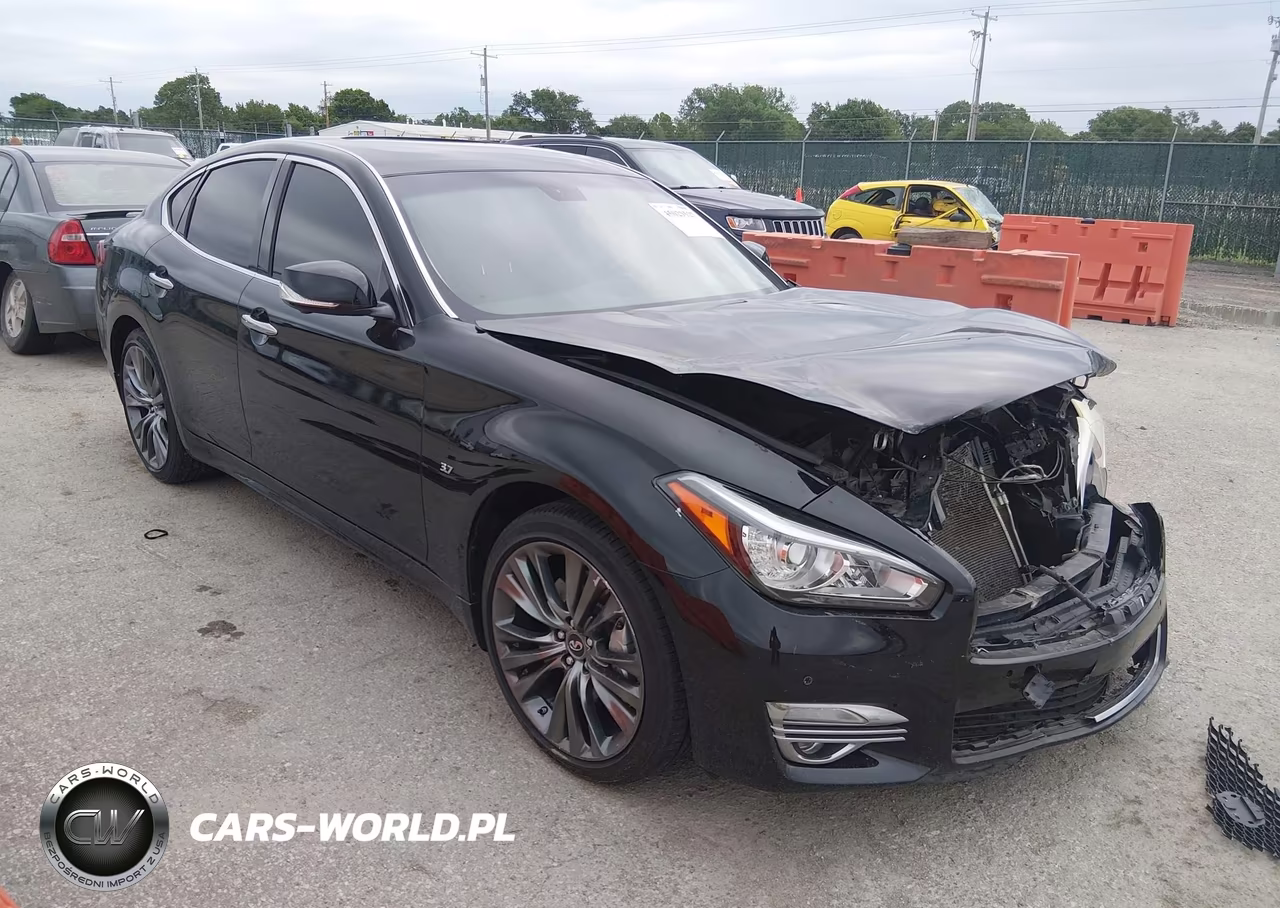 2017 Infiniti Q70 3.7X – zdjęcie 1 z 16