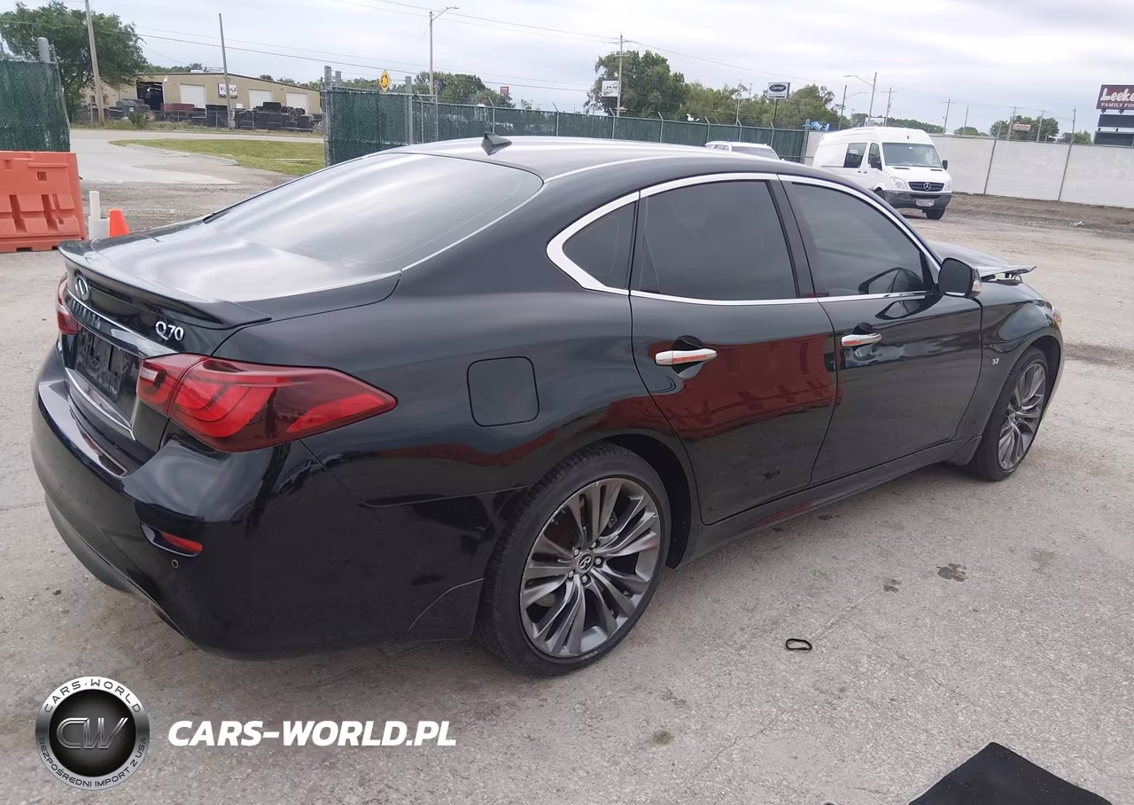 2017 Infiniti Q70 3.7X VIN:JN1BY1AR6HM770196 - 4