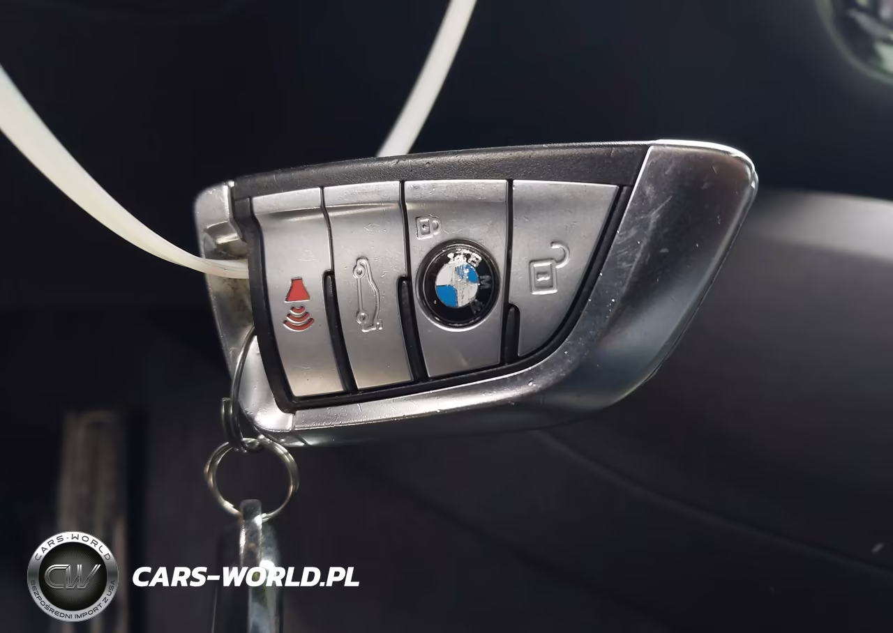 2021 BMW M5 VIN:WBS83CH06MCH06521 - 11