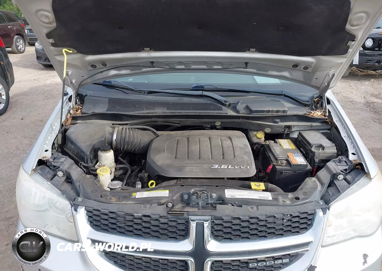2012 Dodge Grand Caravan Crew VIN:2C4RDGDG0CR109693 - 10