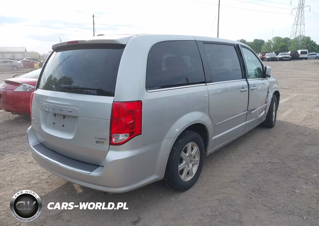 2012 Dodge Grand Caravan Crew VIN:2C4RDGDG0CR109693 - 4