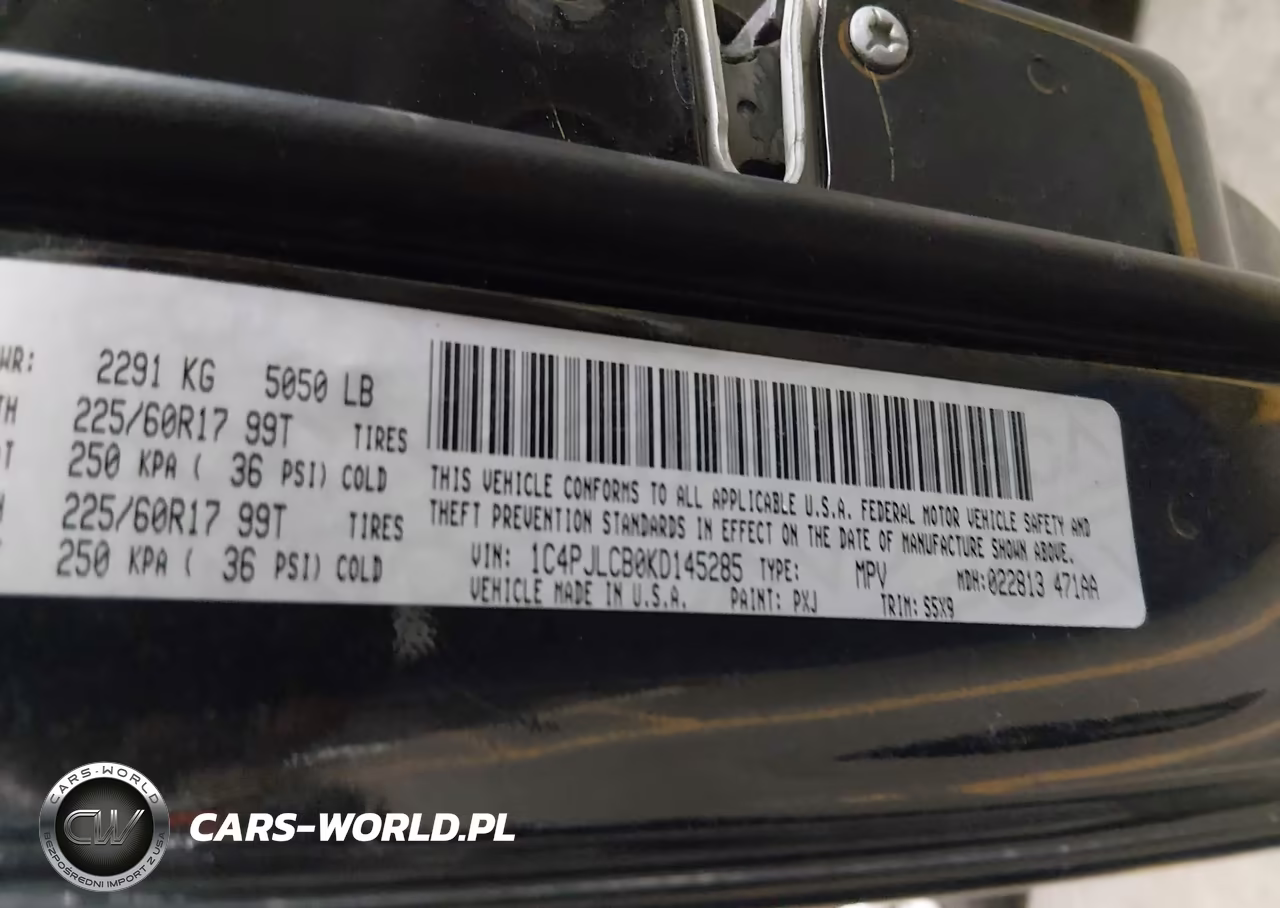 2019 Jeep Cherokee Latitude Fwd VIN:1C4PJLCB0KD145285 - 9