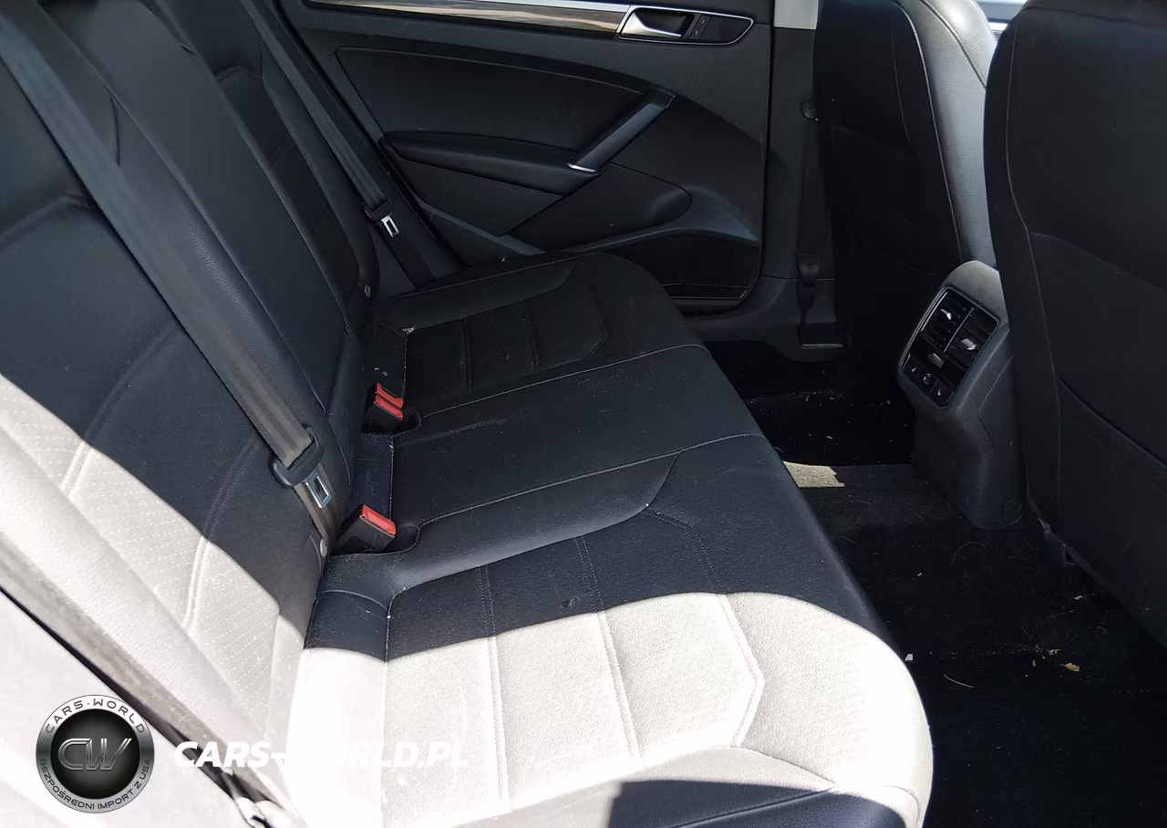 2016 Volkswagen Passat 1.8T Se VIN:1VWBT7A32GC016837 - 8