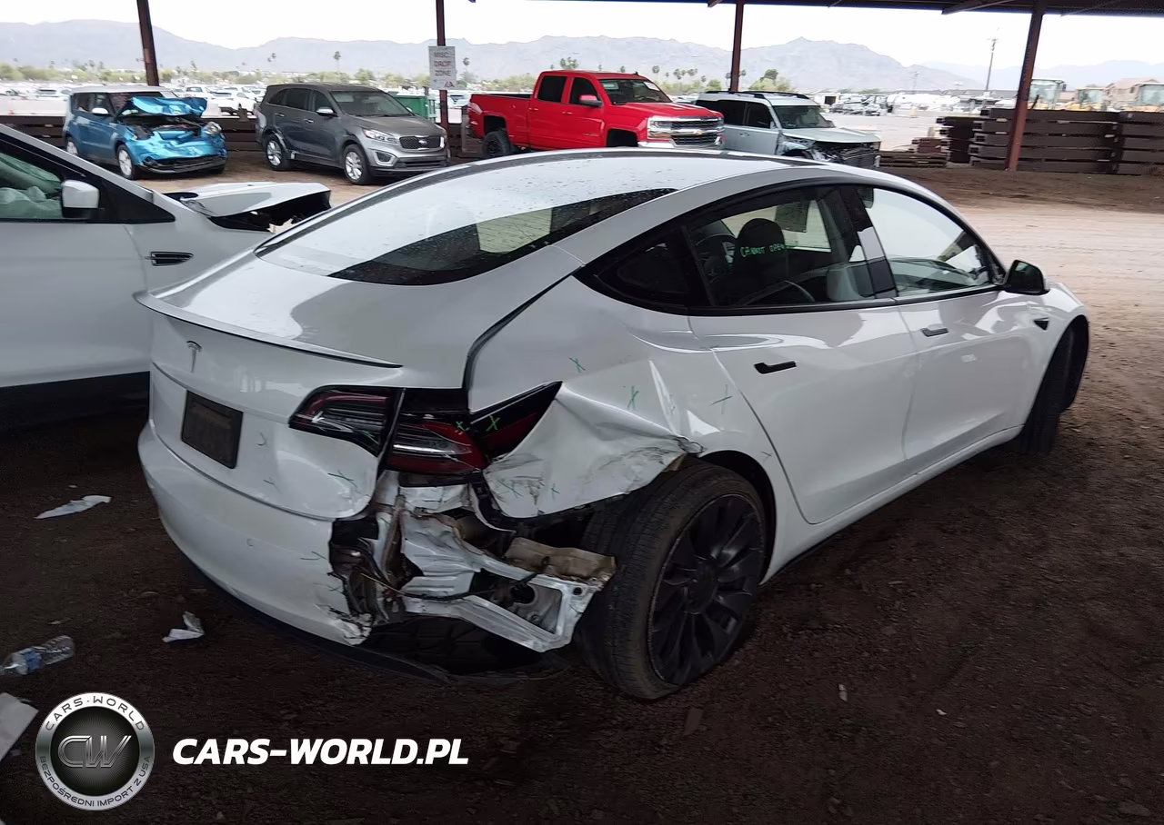 2021 Tesla Model 3 Performance Dual Motor All-Wheel Drive VIN:5YJ3E1EC8MF879360 - 4
