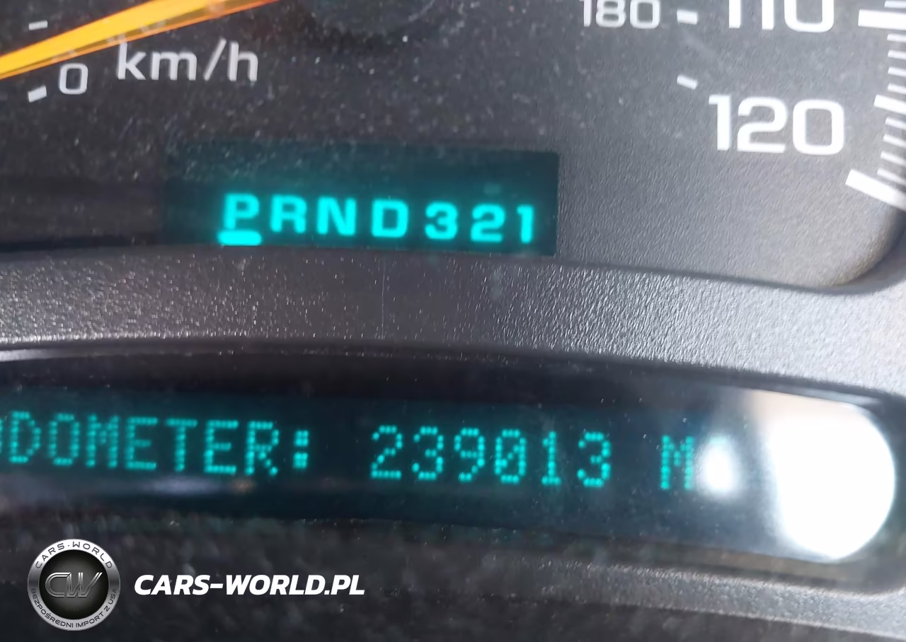 2004 Chevrolet Silverado 1500 Work Truck VIN:1GCEC14V44E202034 - 15