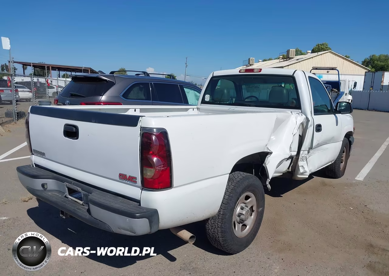 2004 Chevrolet Silverado 1500 Work Truck VIN:1GCEC14V44E202034 - 4