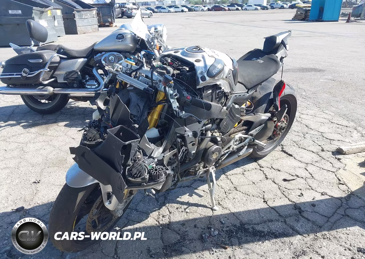 2018 Ducati Panigale V4-V4S-V4S Speciale VIN:ZDMDAGNW8JB003016 - 2