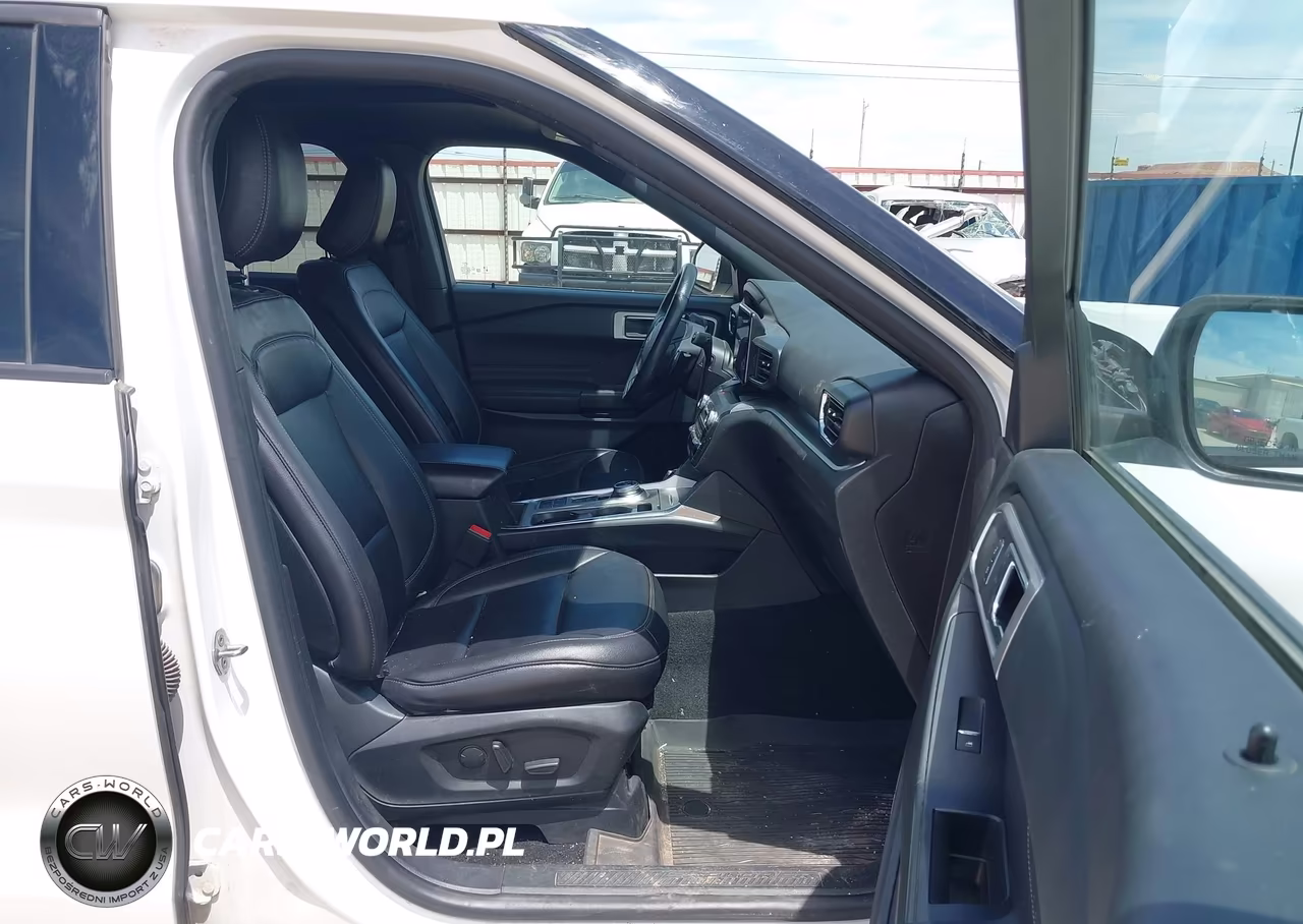 2020 Ford Explorer Xlt VIN:1FMSK7DHXLGB73754 - 5